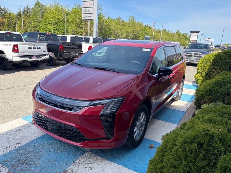 2027 Chrysler Pacifica SELECT