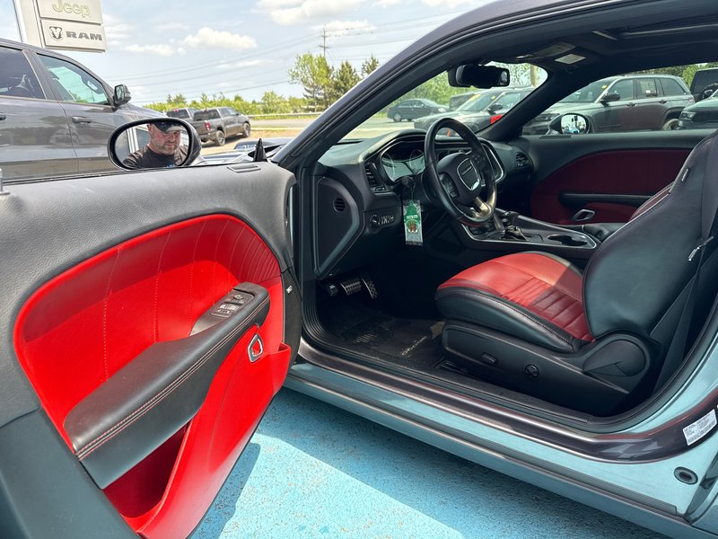 2016 Dodge Challenger R/T Shaker limited edition Rare car, one owner showroom condition limited edition shaker with SRT rims