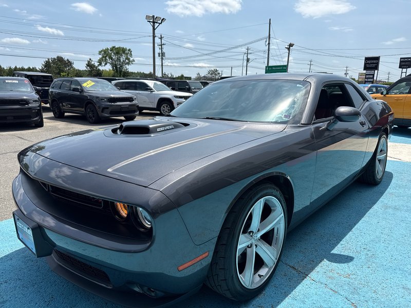 2016 Dodge Challenger R/T Shaker limited edition Rare car, one owner showroom condition limited edition shaker with SRT rims