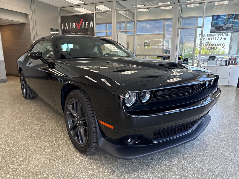 Dodge Challenger GT AWD 2023