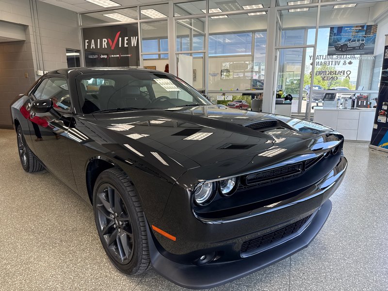 Dodge Challenger GT AWD 2023