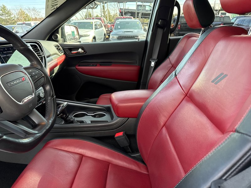 2021 Dodge Durango R/T with 5.7 hemi 400 HP Fully loaded limited package with red interior NAV, heated cooled seats, wireless charger station