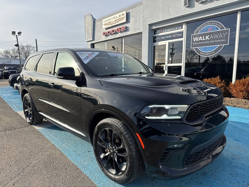 2021 Dodge Durango R/T with 5.7 hemi 400 HP Fully loaded limited package with red interior NAV, heated cooled seats, wireless charger station