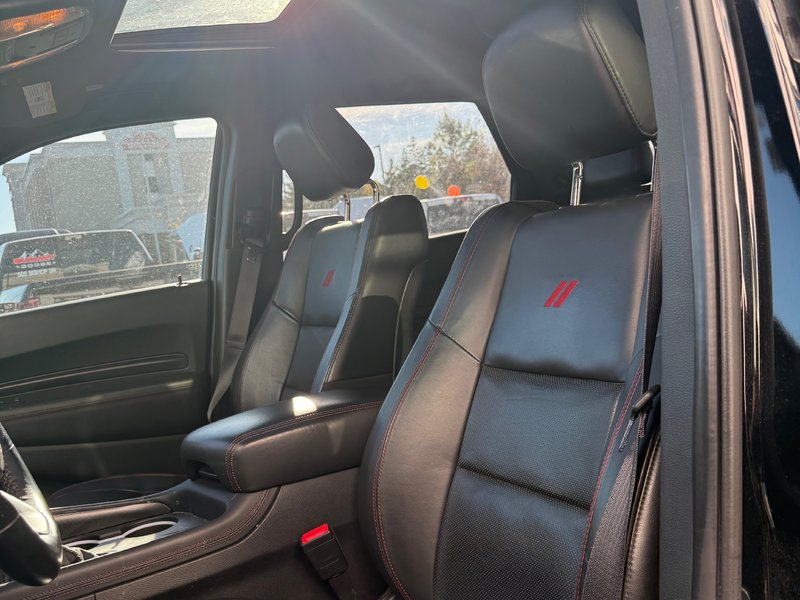2023 Dodge DURANGO R/T 5.7L HEMI! One owner!