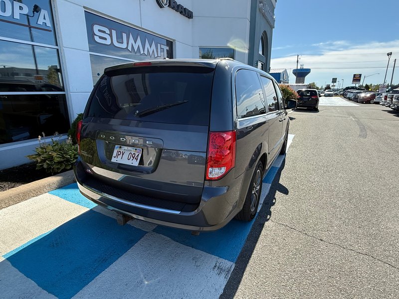 2017 Dodge Grand Caravan SXT PREMIUM PLUS AS TRADED