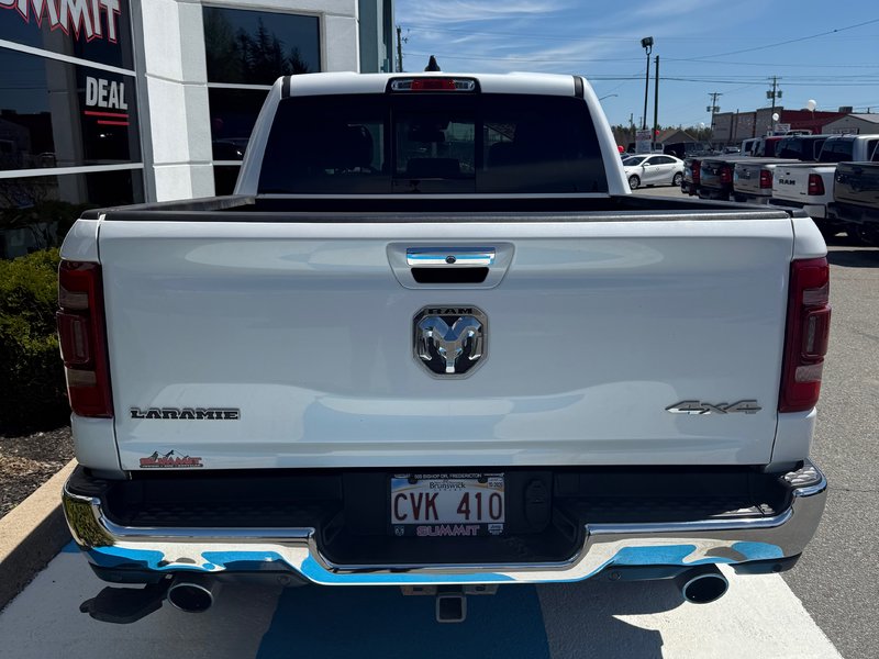 2019 Dodge RAM 1500 CREW LARAMIE