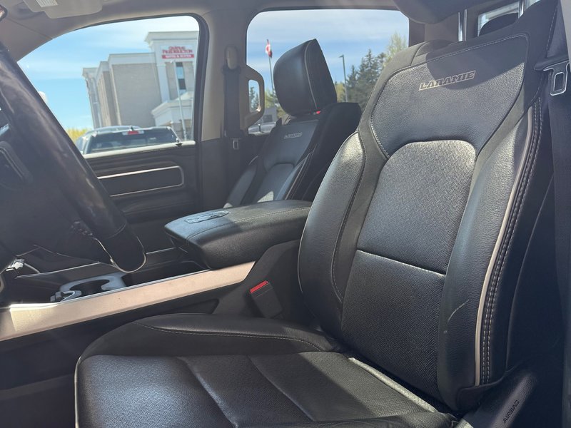 2019 Dodge RAM 1500 CREW LARAMIE