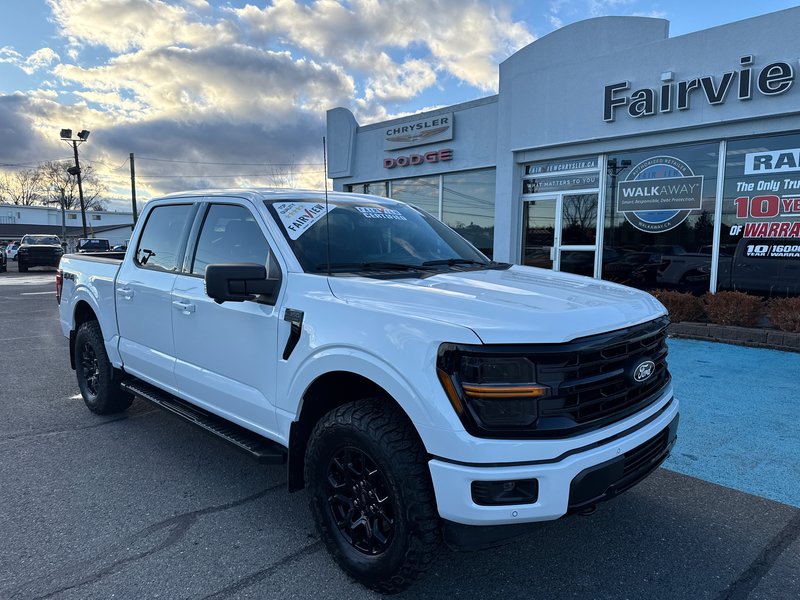 2025 Ford F-150 XLT Low kms