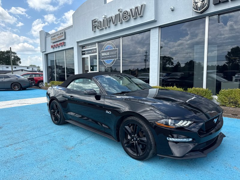 2020 Ford Mustang GT Premium Blackout edition