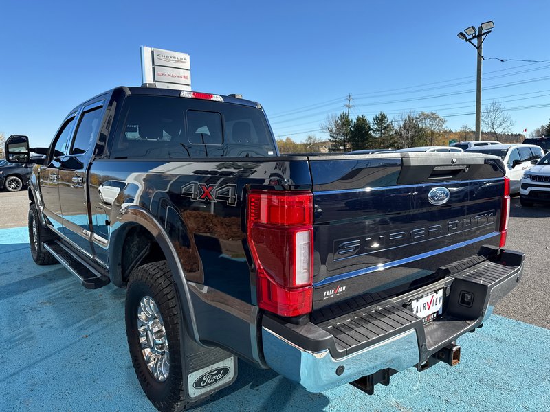 2022 Ford Super Duty F-250 SRW Lariat was 7.4 L gas