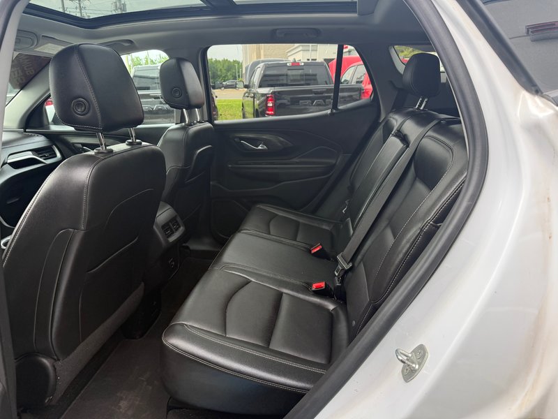 2022 GMC Terrain SLT AWD