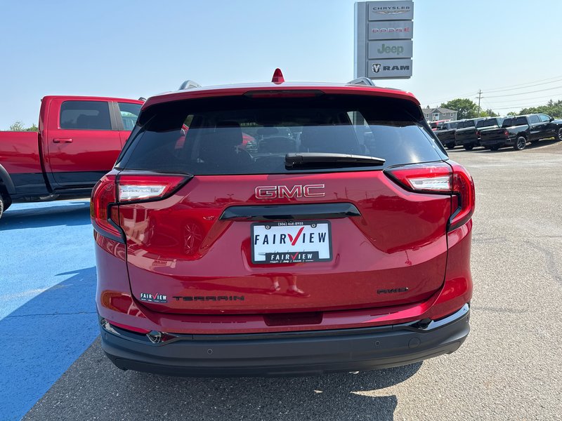2023 GMC Terrain SLE