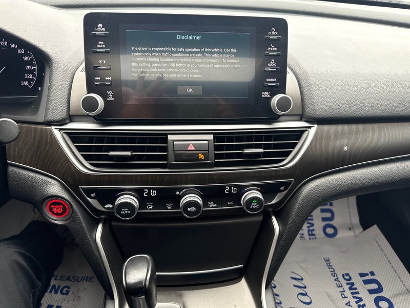 2018 Honda Accord Sedan EX-L Loaded navigation, leather sunroof, two sets of tires