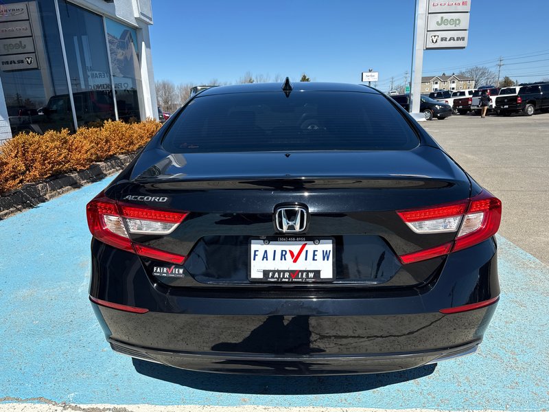 2018 Honda Accord Sedan EX-L Loaded navigation, leather sunroof, two sets of tires