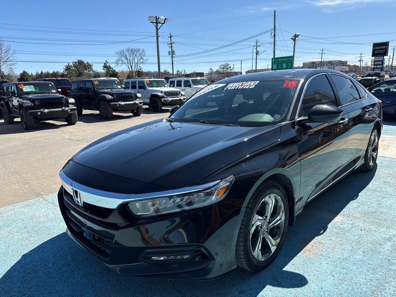 2018 Honda Accord Sedan EX-L Loaded navigation, leather sunroof, two sets of tires