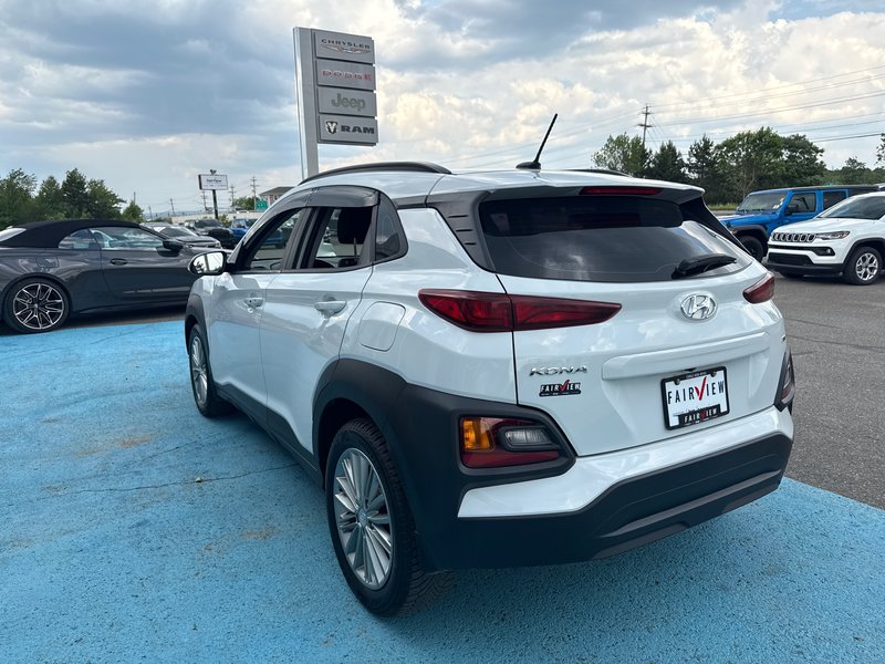 2020 Hyundai Kona Preferred AWD Heated seat heater wheel, Apple CarPlay, etc.
