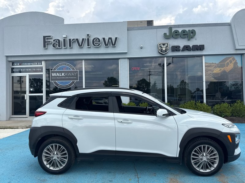 2020 Hyundai Kona Preferred AWD Heated seat heater wheel, Apple CarPlay, etc.