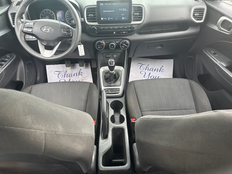 2020 Hyundai Venue Essential Standard transmission
