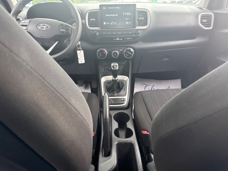 2020 Hyundai Venue Essential Standard transmission