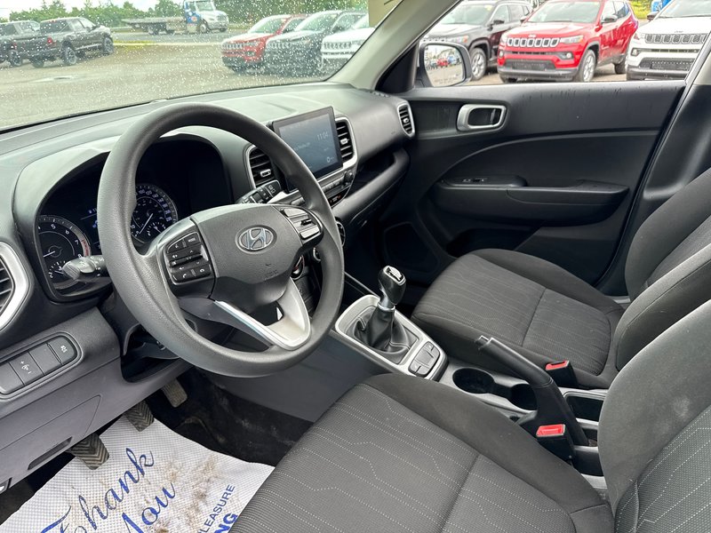 2020 Hyundai Venue Essential Standard transmission