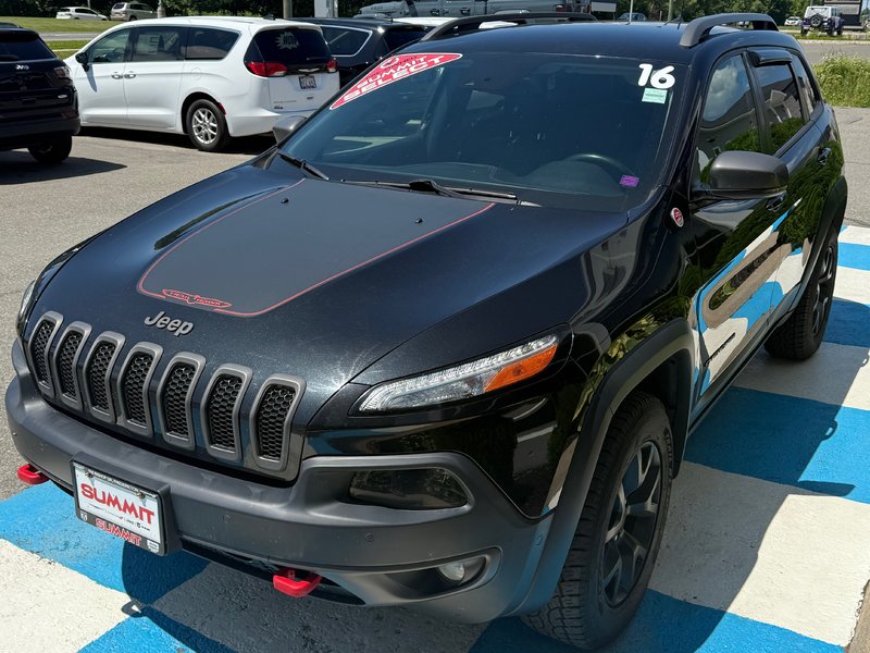 2016 Jeep Cherokee TRAILHAWK