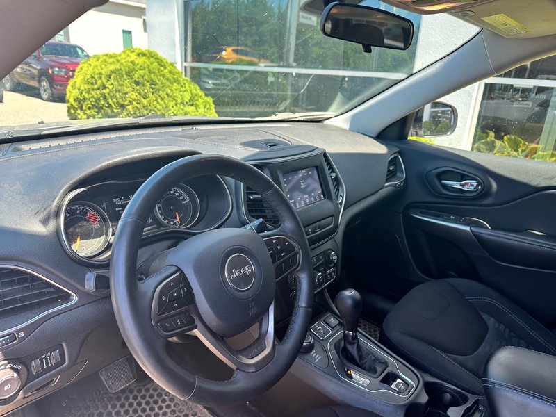 2019 Jeep Cherokee NORTH