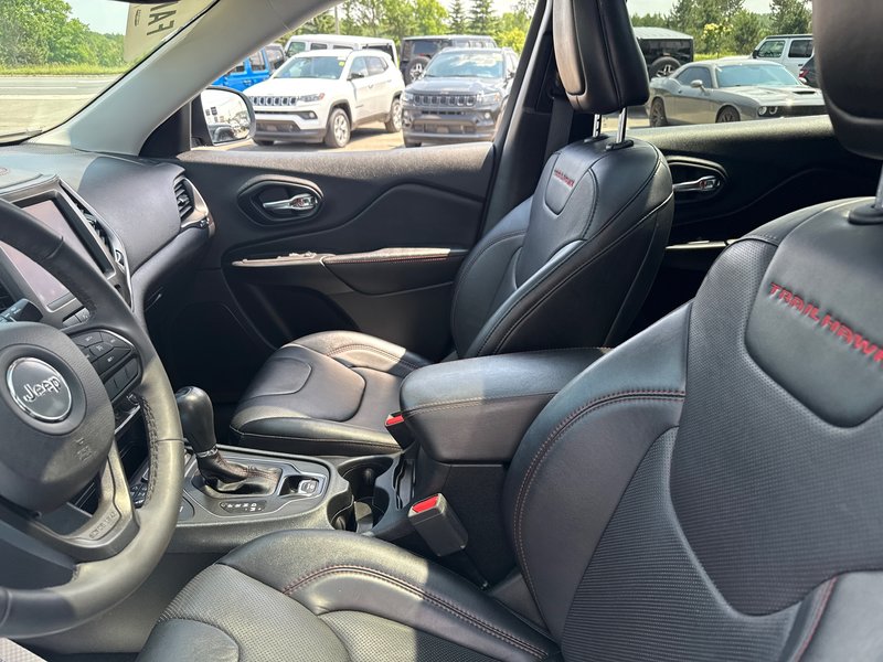 2022 Jeep Cherokee Trailhawk Elite