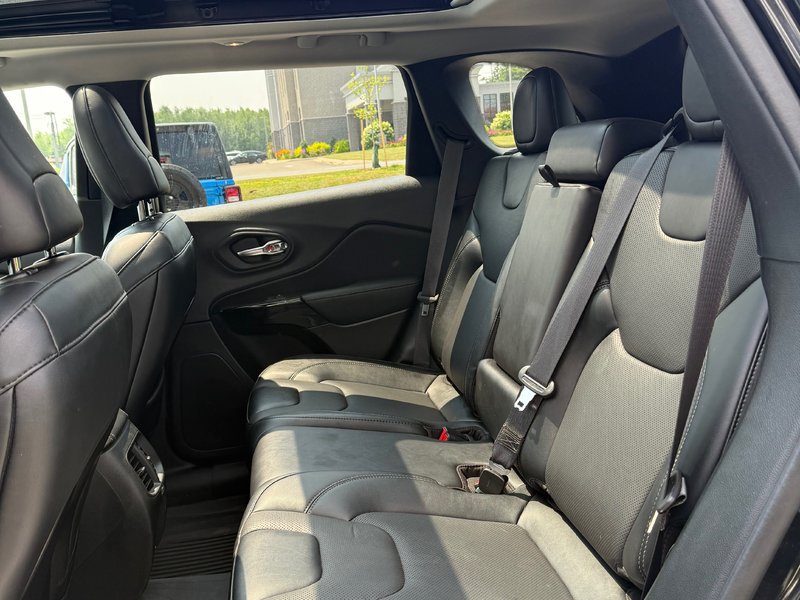 2022 Jeep Cherokee ALTITUDE