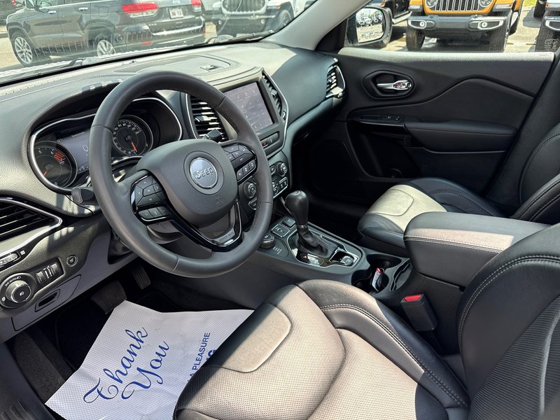 2023 Jeep Cherokee Altitude