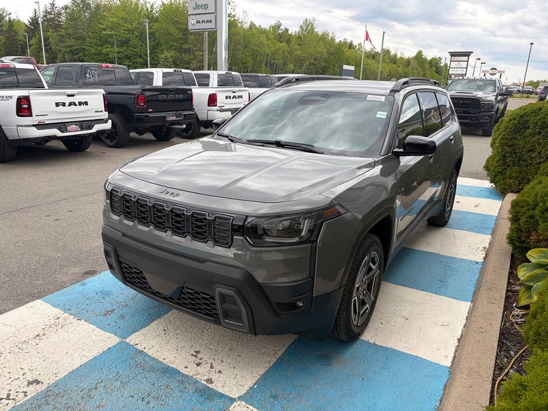 2026 Jeep Cherokee LAREDO