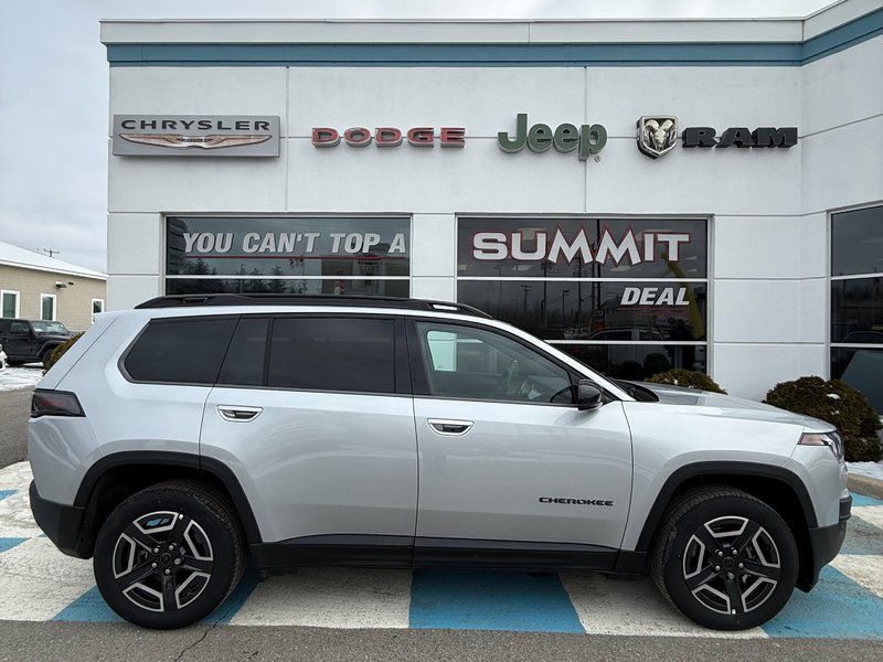 2026 Jeep Cherokee LAREDO