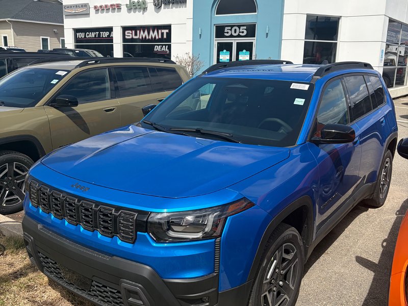 2026 Jeep Cherokee LAREDO