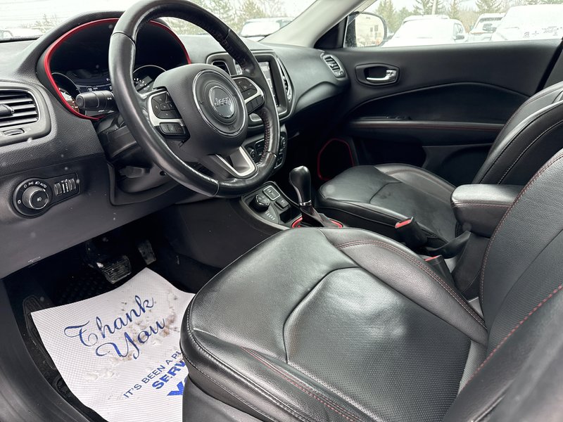 2020 Jeep Compass Trailhawk elite Leather, sunroof, navigation, advanced safety group, blacktop package