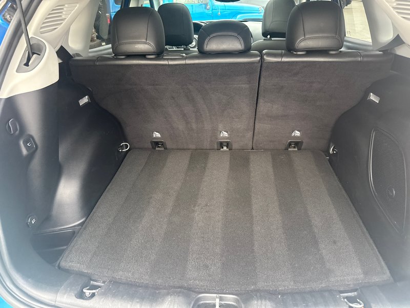 2021 Jeep Compass Altitude Leather sunroof, advanced safety group