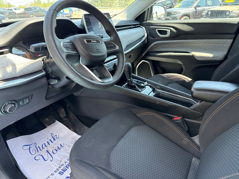 2022 Jeep Compass Sport