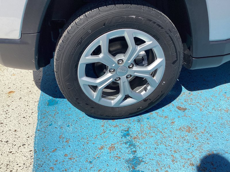 2024 Jeep Compass SPORT