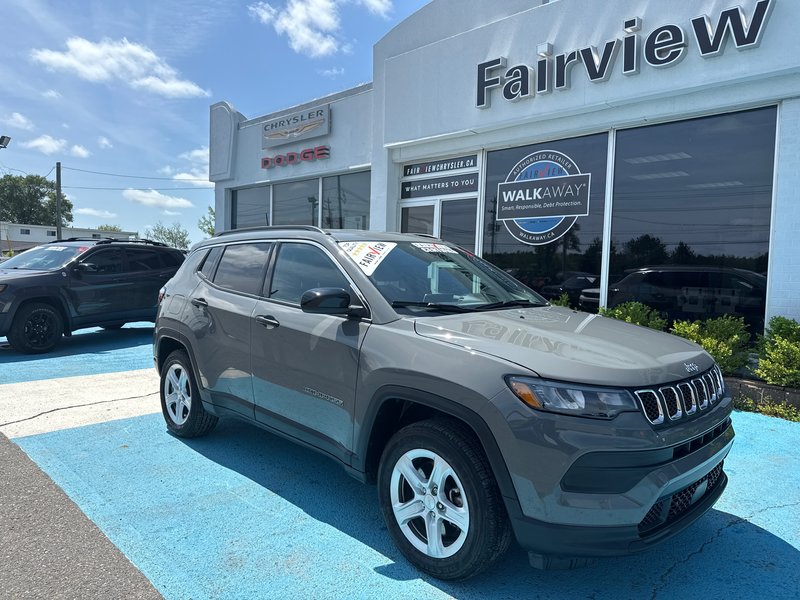 2024 Jeep Compass Sport Heated seat heater wheel command start