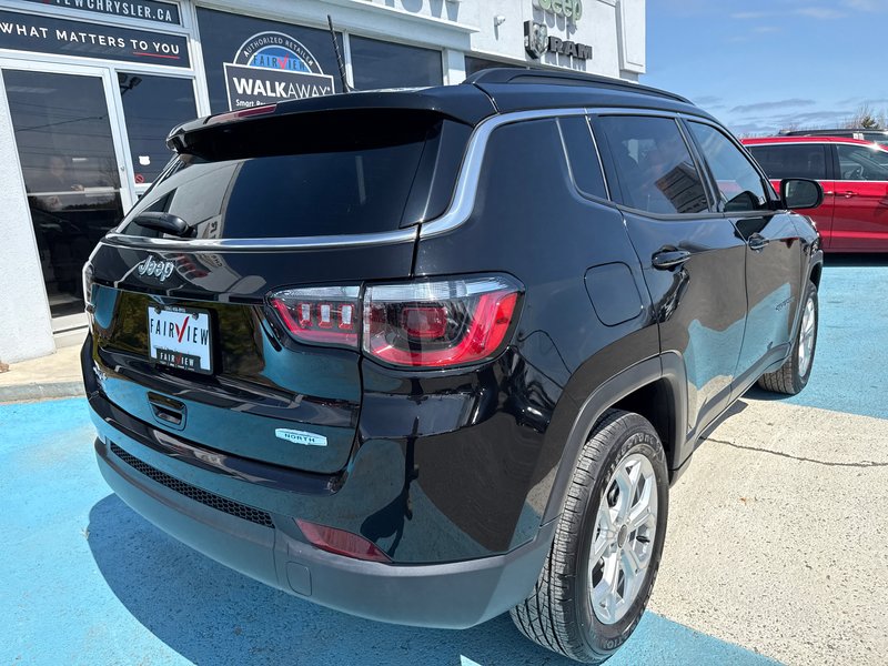 2025 Jeep Compass North Demo deal