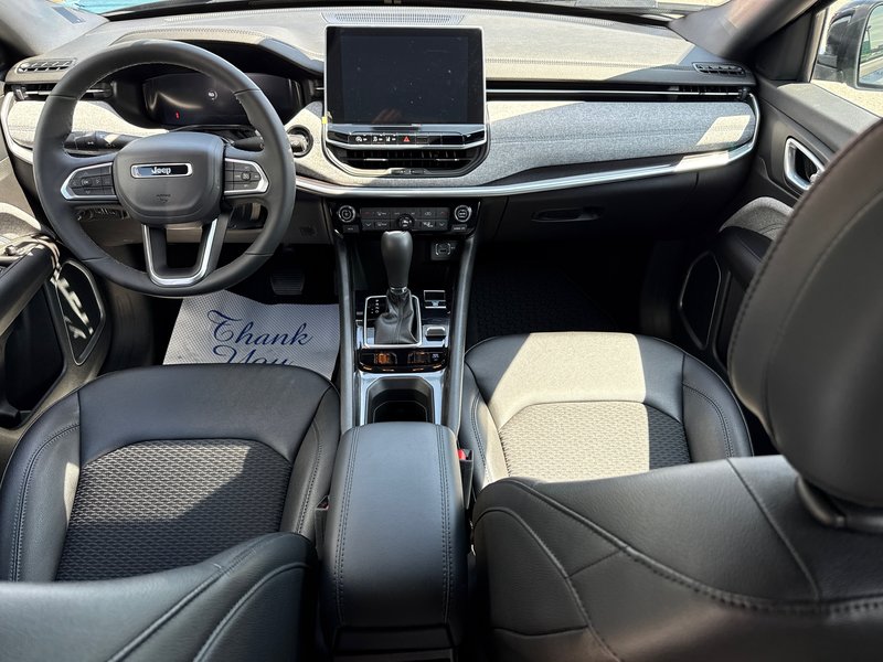 2025 Jeep Compass North Demo deal