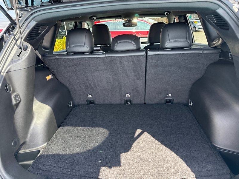 2025 Jeep Compass North Demo deal