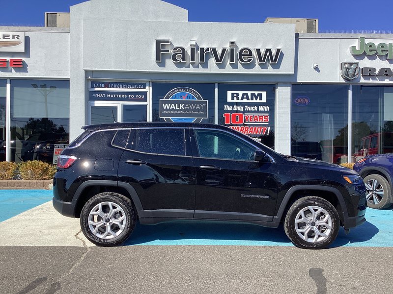 2026 Jeep Compass SPORT