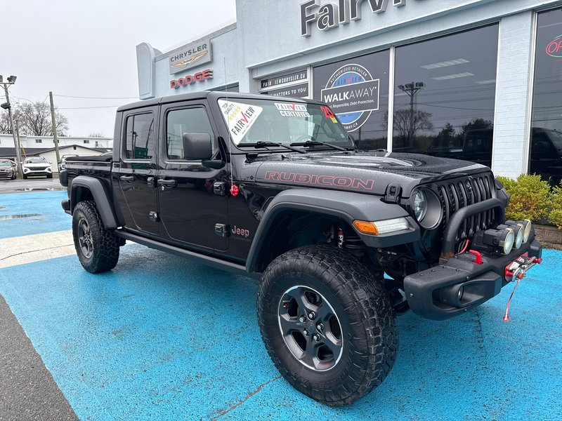 2020 Jeep Gladiator Rubicon Fox float lift kit 35 inch tires Tunnel cover upgraded interior