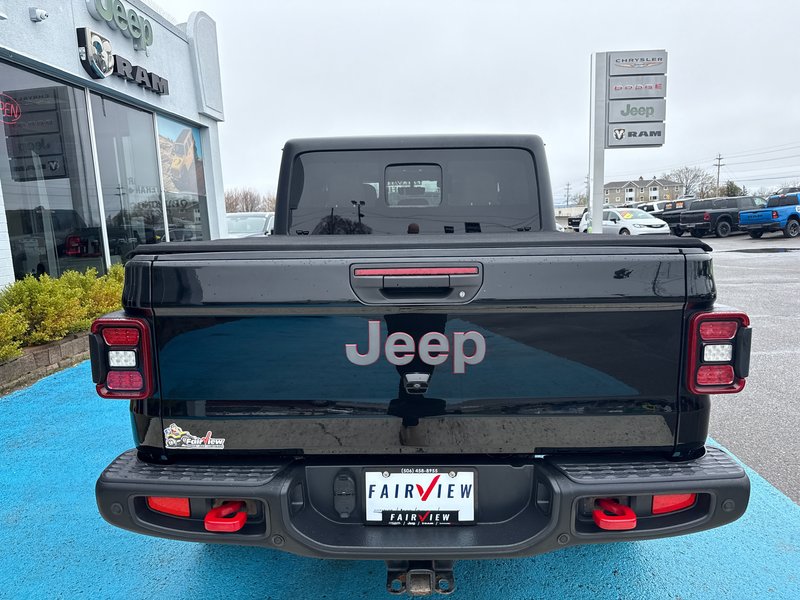 2020 Jeep Gladiator Rubicon Fox float lift kit 35 inch tires Tunnel cover upgraded interior