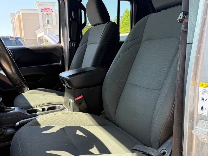 2020 Jeep Gladiator SPORT 4X4