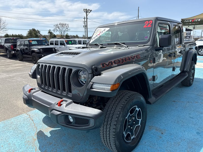 2022 Jeep Gladiator Mojave With fox lift kit 35 inch tire and wheel package