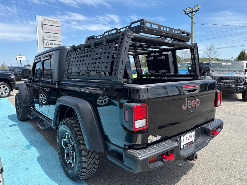 2022 Jeep Gladiator Rubicon  back rack system upgraded bumpers, wench lights, etc. over $6000 in extras