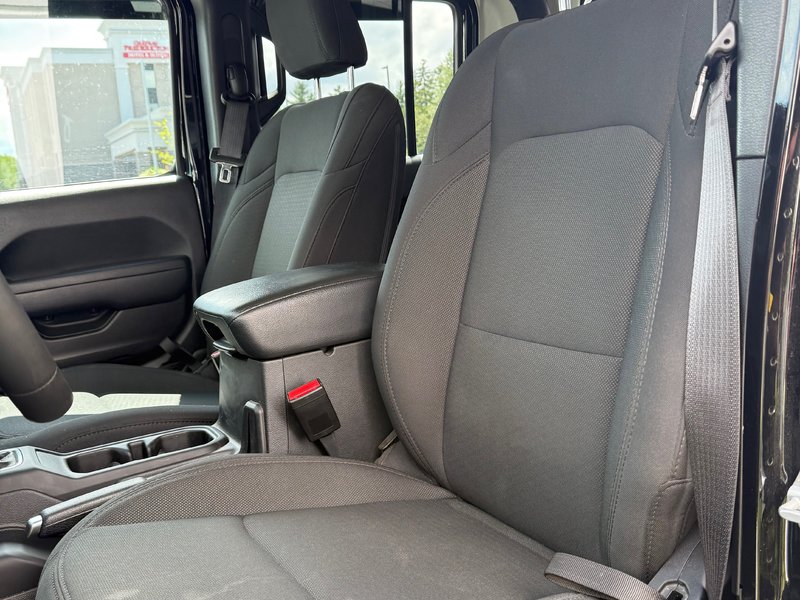 2023 Jeep Gladiator SPORT 4X4