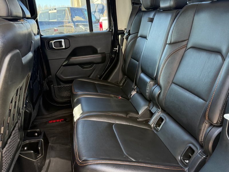 2023 Jeep GLADIATOR MOJAVE