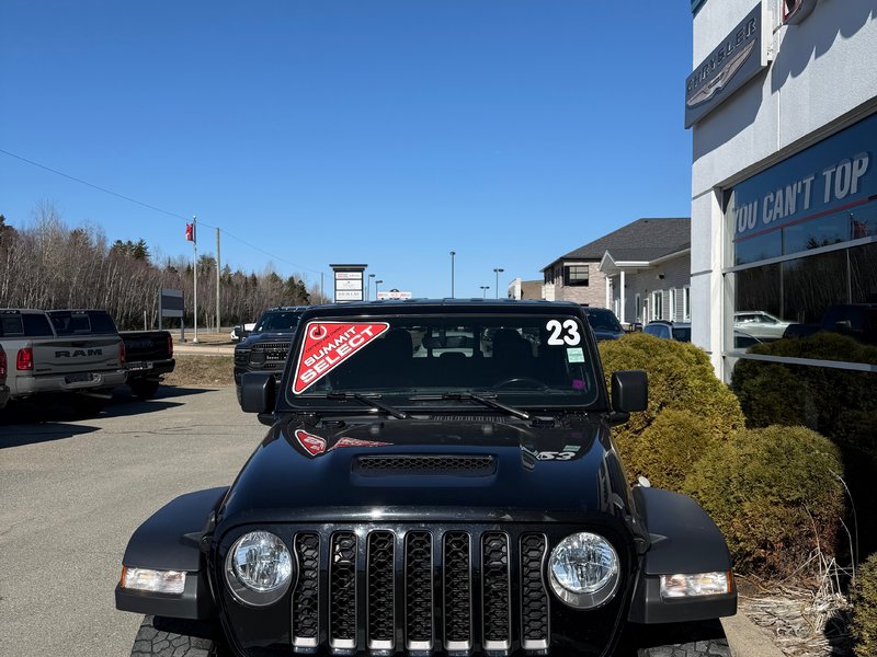 2023 Jeep GLADIATOR MOJAVE