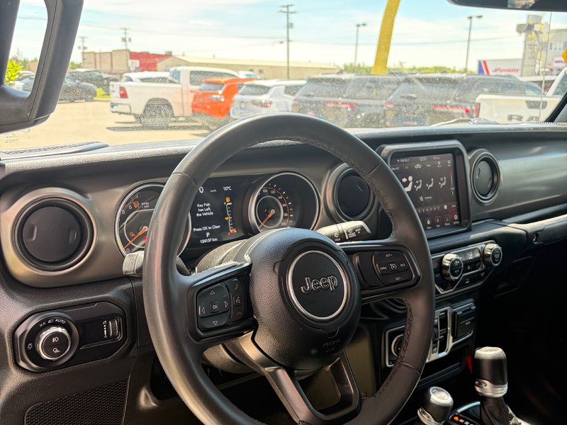 2023 Jeep GLADIATOR WILLYS